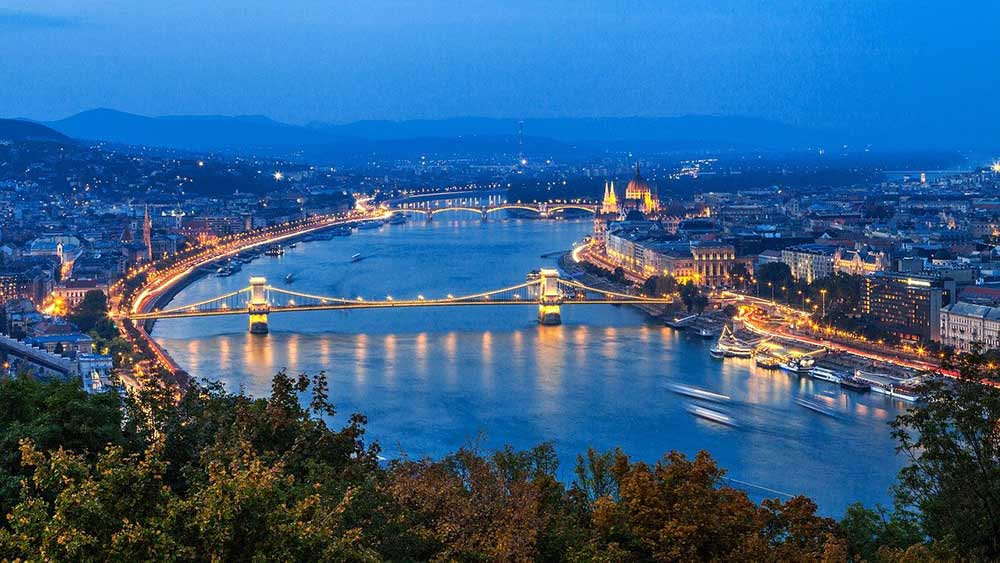 صورة لمدينة بودابيست في هنغاريا